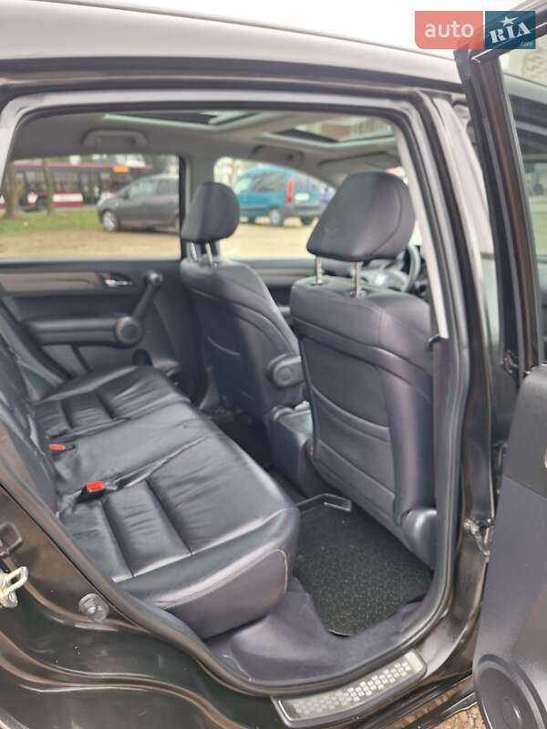 Внедорожник / Кроссовер Honda CR-V 2011 в Ивано-Франковске