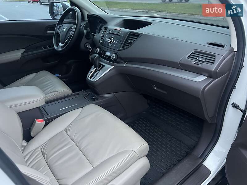 Внедорожник / Кроссовер Honda CR-V 2012 в Борисполе