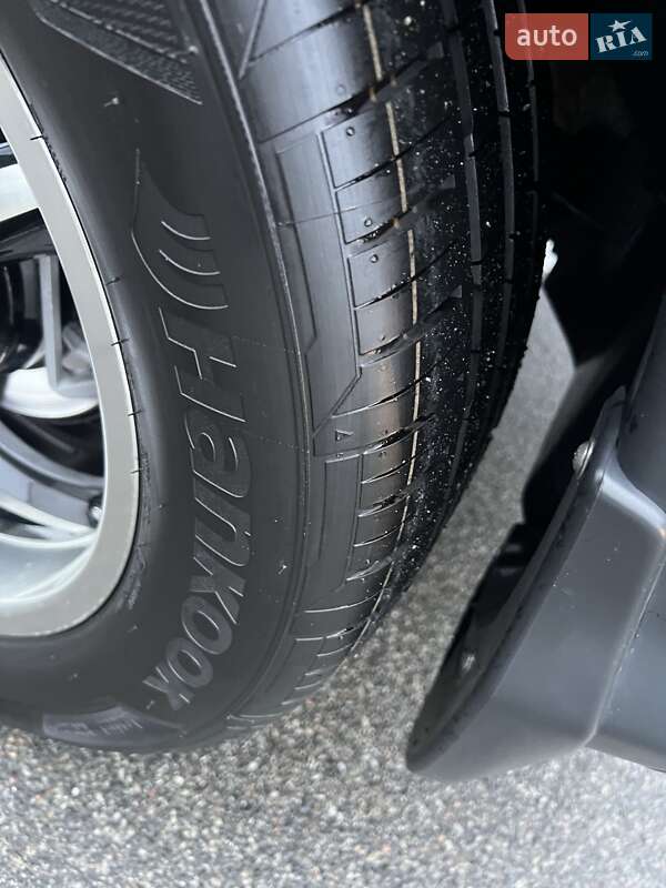 Внедорожник / Кроссовер Honda CR-V 2012 в Борисполе