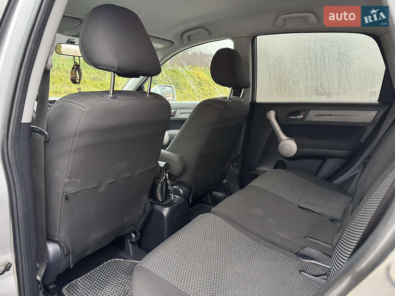 Внедорожник / Кроссовер Honda CR-V 2007 в Тернополе фото 13 Внедорожник / Кроссовер Honda CR-V 2007 в Тернополе