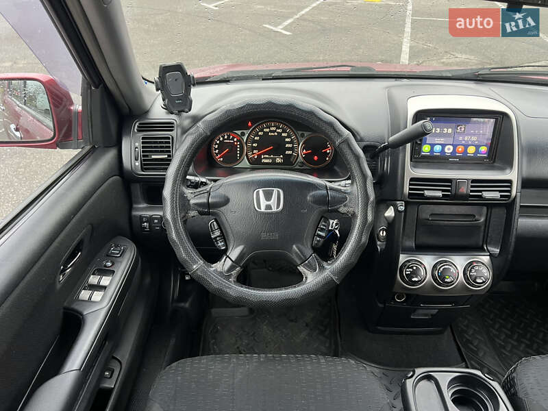 Позашляховик / Кросовер Honda CR-V 2005 в Києві