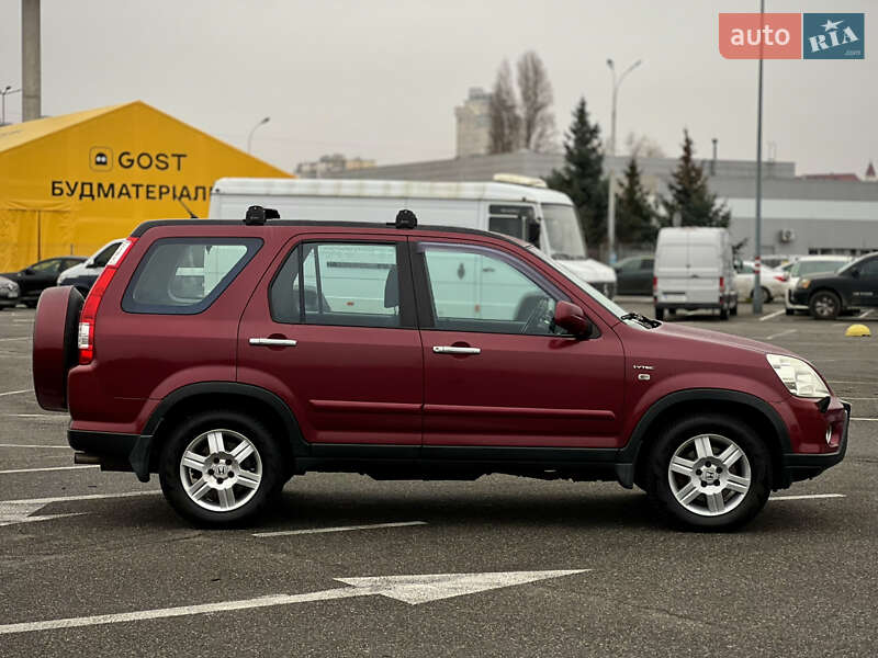 Позашляховик / Кросовер Honda CR-V 2005 в Києві