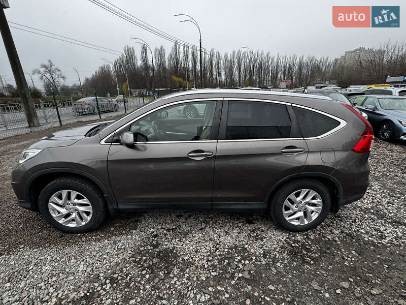 Позашляховик / Кросовер Honda CR-V 2016 в Києві