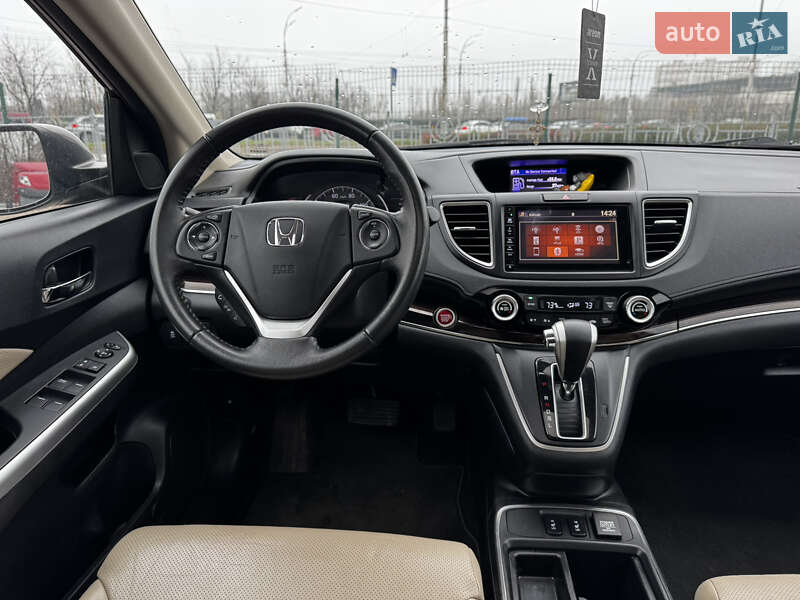 Позашляховик / Кросовер Honda CR-V 2016 в Києві