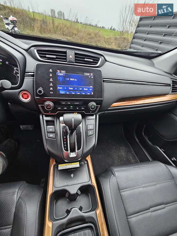 Позашляховик / Кросовер Honda CR-V 2020 в Тернополі