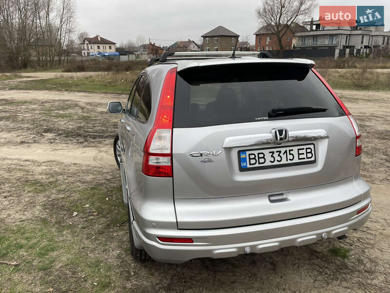 Позашляховик / Кросовер Honda CR-V 2011 в Києві