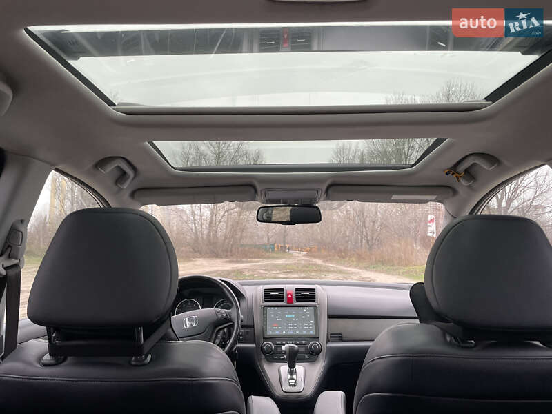 Позашляховик / Кросовер Honda CR-V 2011 в Києві
