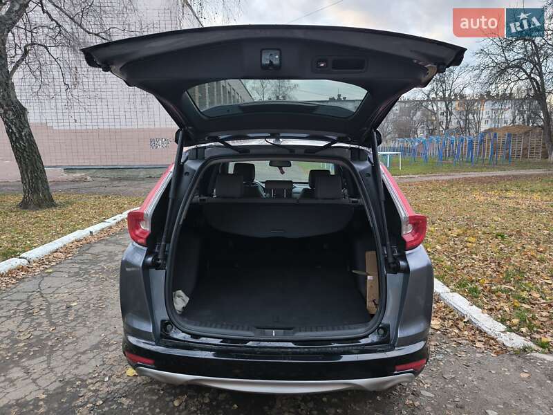 Внедорожник / Кроссовер Honda CR-V 2016 в Полтаве