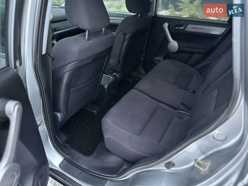 Внедорожник / Кроссовер Honda CR-V 2007 в Белой Церкви