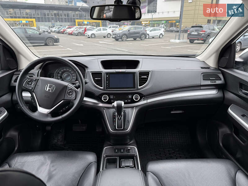 Позашляховик / Кросовер Honda CR-V 2015 в Києві