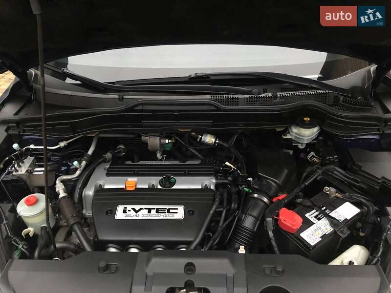Позашляховик / Кросовер Honda CR-V 2009 в Охтирці