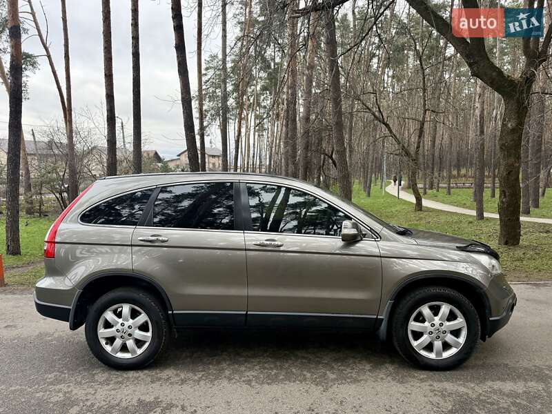 Позашляховик / Кросовер Honda CR-V 2009 в Києві