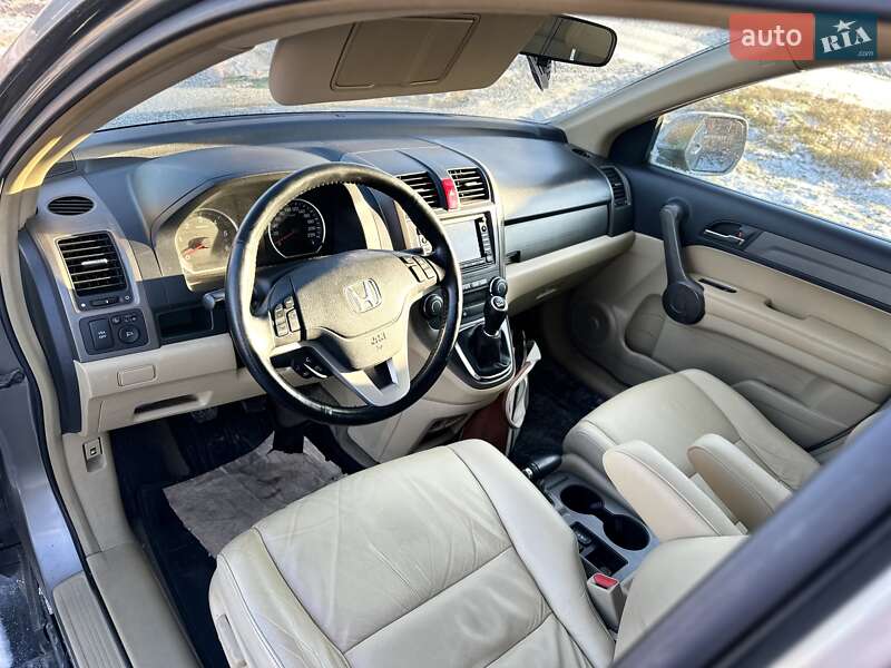 Позашляховик / Кросовер Honda CR-V 2008 в Луцьку