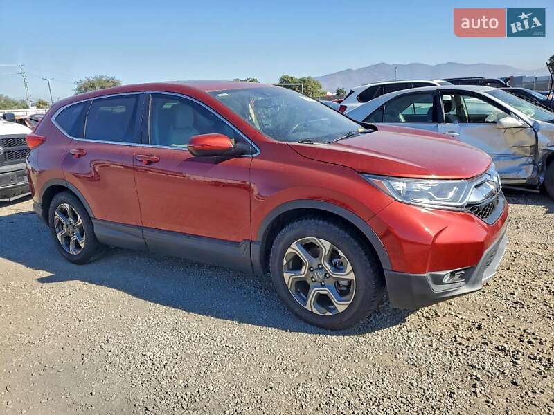Внедорожник / Кроссовер Honda CR-V 2019 в Киеве