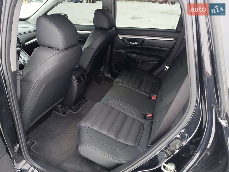 Позашляховик / Кросовер Honda CR-V 2018 в Чернігові