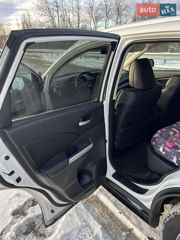 Внедорожник / Кроссовер Honda CR-V 2014 в Киеве