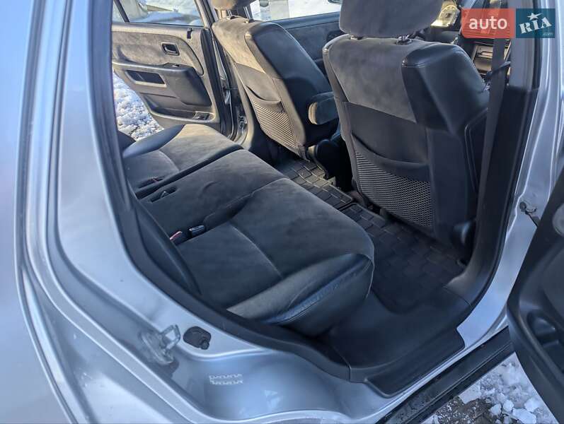 Позашляховик / Кросовер Honda CR-V 2003 в Трускавці фото 10 Позашляховик / Кросовер Honda CR-V 2003 в Трускавці