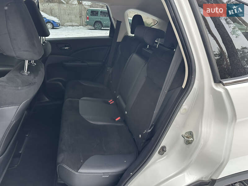 Внедорожник / Кроссовер Honda CR-V 2017 в Киеве