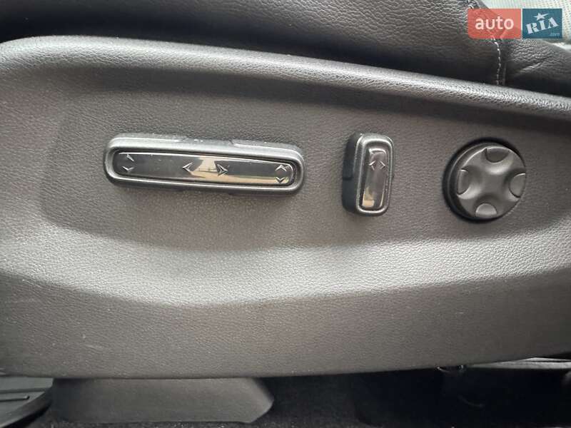 Внедорожник / Кроссовер Honda CR-V 2018 в Киеве