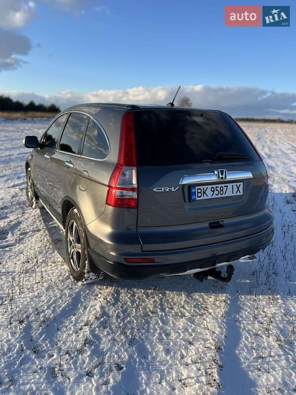 Внедорожник / Кроссовер Honda CR-V 2010 в Радивилове