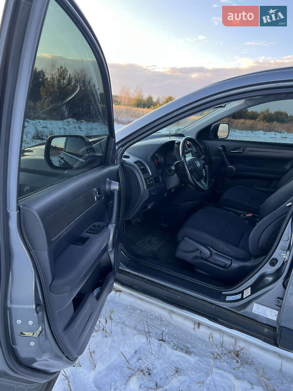 Внедорожник / Кроссовер Honda CR-V 2010 в Радивилове