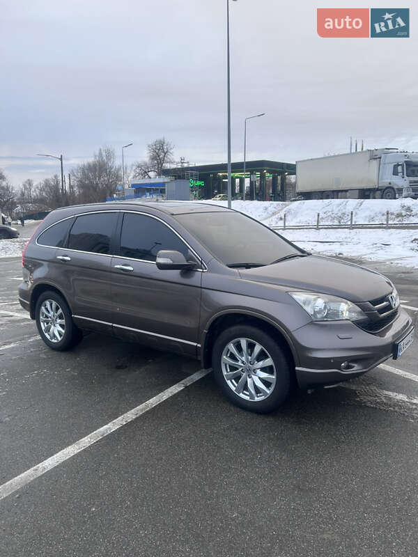 Внедорожник / Кроссовер Honda CR-V 2010 в Киеве