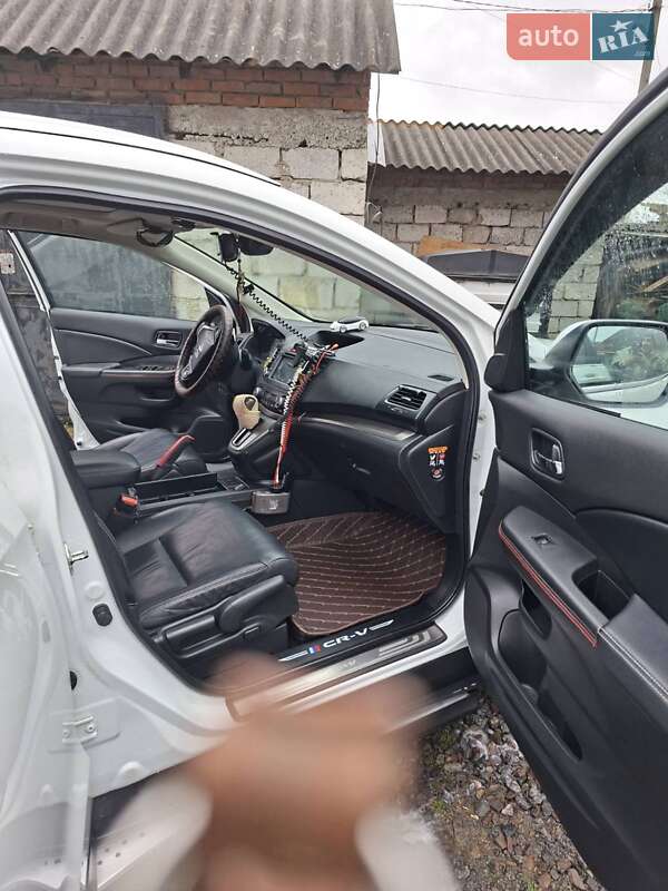 Позашляховик / Кросовер Honda CR-V 2014 в Новоселиці фото 7 Позашляховик / Кросовер Honda CR-V 2014 в Новоселиці
