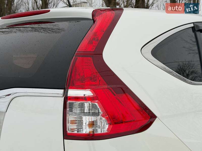 Позашляховик / Кросовер Honda CR-V 2015 в Охтирці фото 13 Позашляховик / Кросовер Honda CR-V 2015 в Охтирці