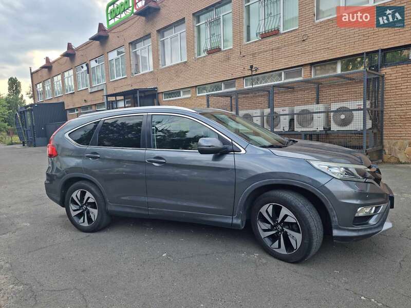 Внедорожник / Кроссовер Honda CR-V 2015 в Киеве