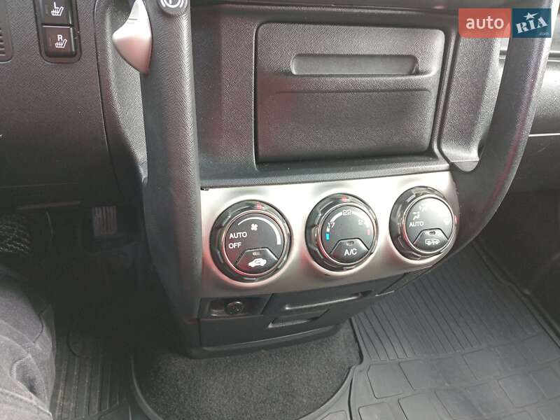 Внедорожник / Кроссовер Honda CR-V 2005 в Кременчуге