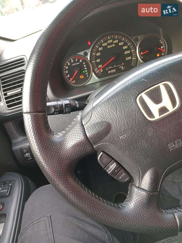 Внедорожник / Кроссовер Honda CR-V 2005 в Кременчуге