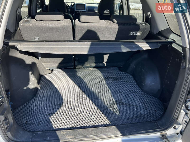 Внедорожник / Кроссовер Honda CR-V 2005 в Хмельницком