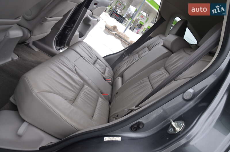 Внедорожник / Кроссовер Honda CR-V 2014 в Дрогобыче