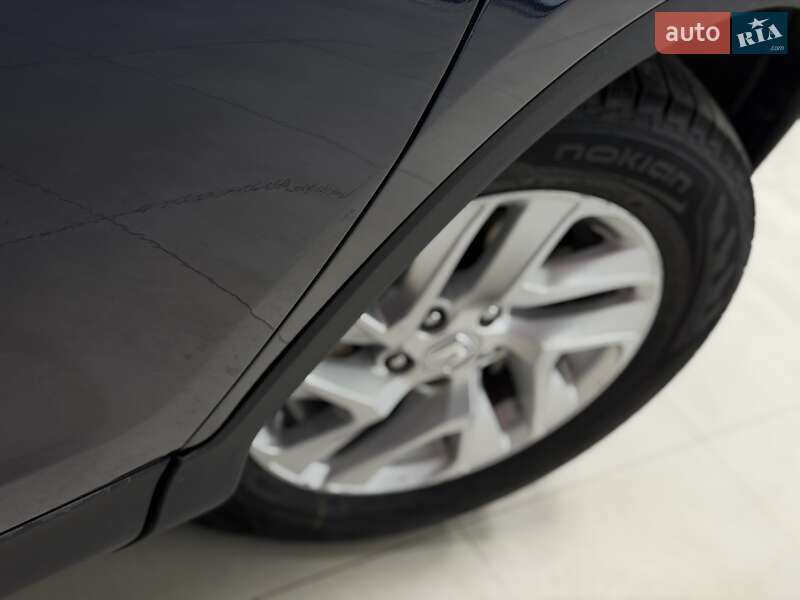 Внедорожник / Кроссовер Honda CR-V 2016 в Тернополе