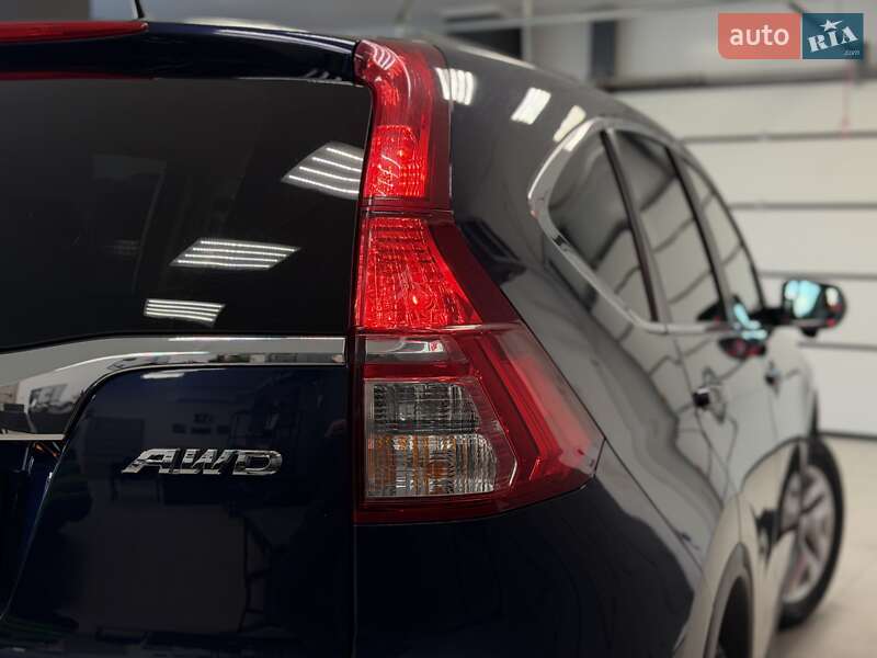 Внедорожник / Кроссовер Honda CR-V 2016 в Тернополе