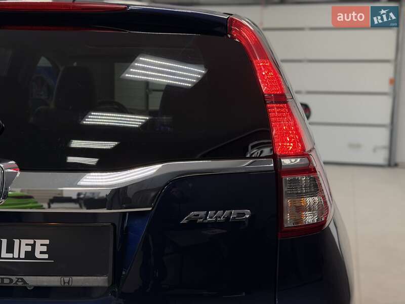 Внедорожник / Кроссовер Honda CR-V 2016 в Тернополе