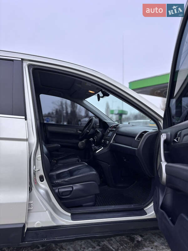 Внедорожник / Кроссовер Honda CR-V 2007 в Кременчуге