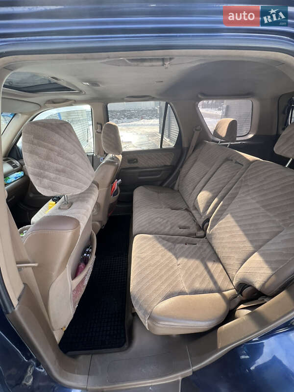 Внедорожник / Кроссовер Honda CR-V 2003 в Бориславе