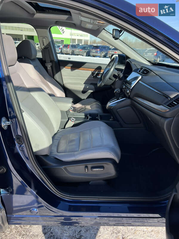 Внедорожник / Кроссовер Honda CR-V 2017 в Киеве фото 35 Внедорожник / Кроссовер Honda CR-V 2017 в Киеве