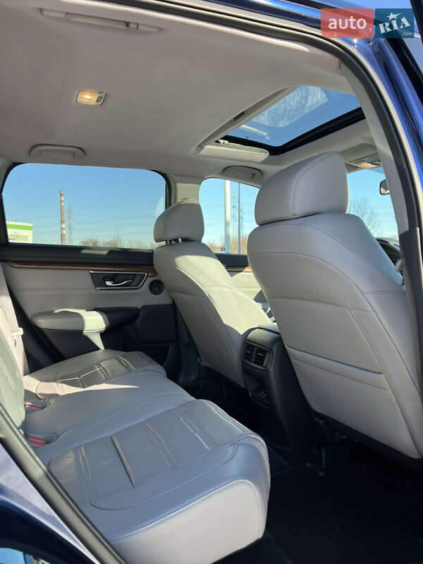Внедорожник / Кроссовер Honda CR-V 2017 в Киеве фото 44 Внедорожник / Кроссовер Honda CR-V 2017 в Киеве