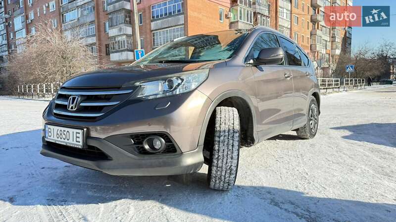 Внедорожник / Кроссовер Honda CR-V 2013 в Полтаве