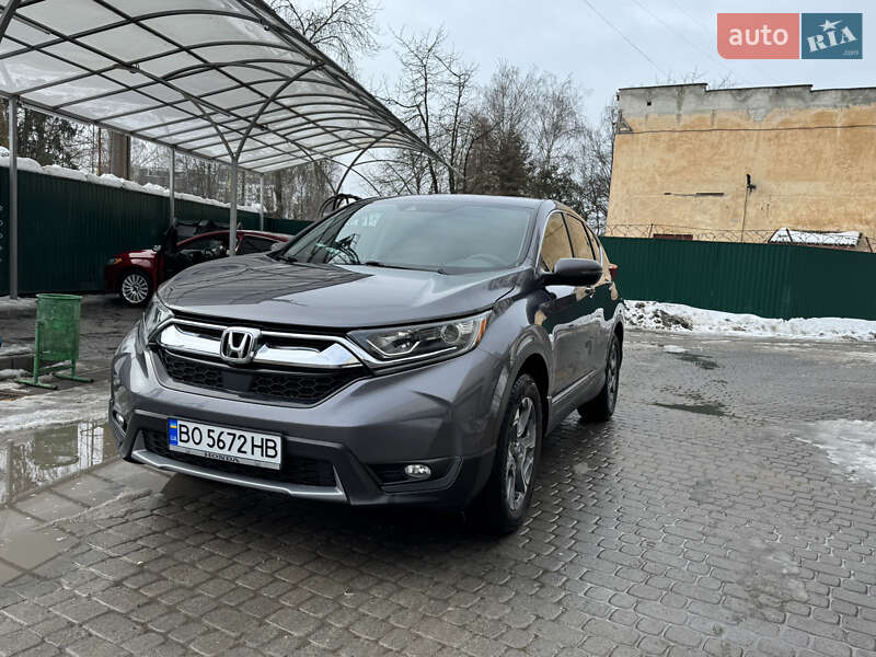 Внедорожник / Кроссовер Honda CR-V 2019 в Тернополе