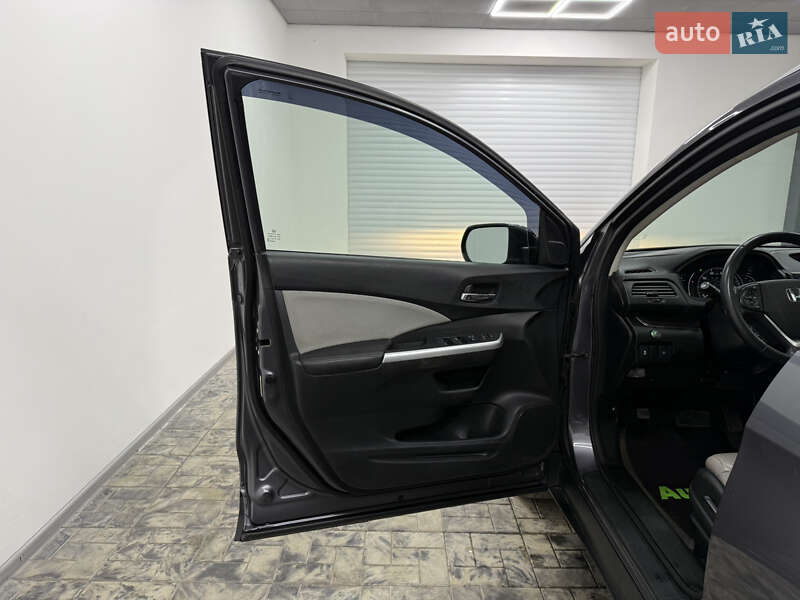 Внедорожник / Кроссовер Honda CR-V 2015 в Одессе фото 21 Внедорожник / Кроссовер Honda CR-V 2015 в Одессе