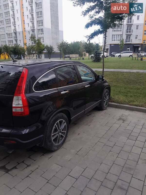 Внедорожник / Кроссовер Honda CR-V 2007 в Ивано-Франковске