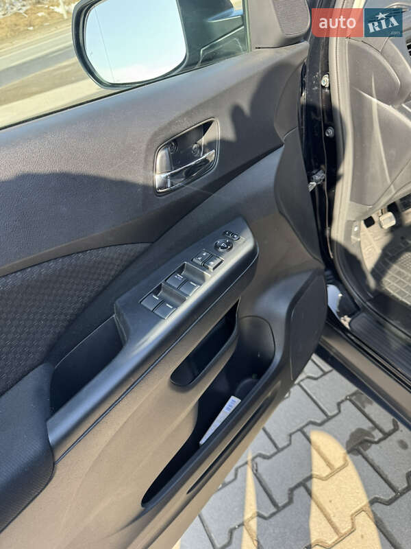 Внедорожник / Кроссовер Honda CR-V 2016 в Тернополе фото 10 Внедорожник / Кроссовер Honda CR-V 2016 в Тернополе