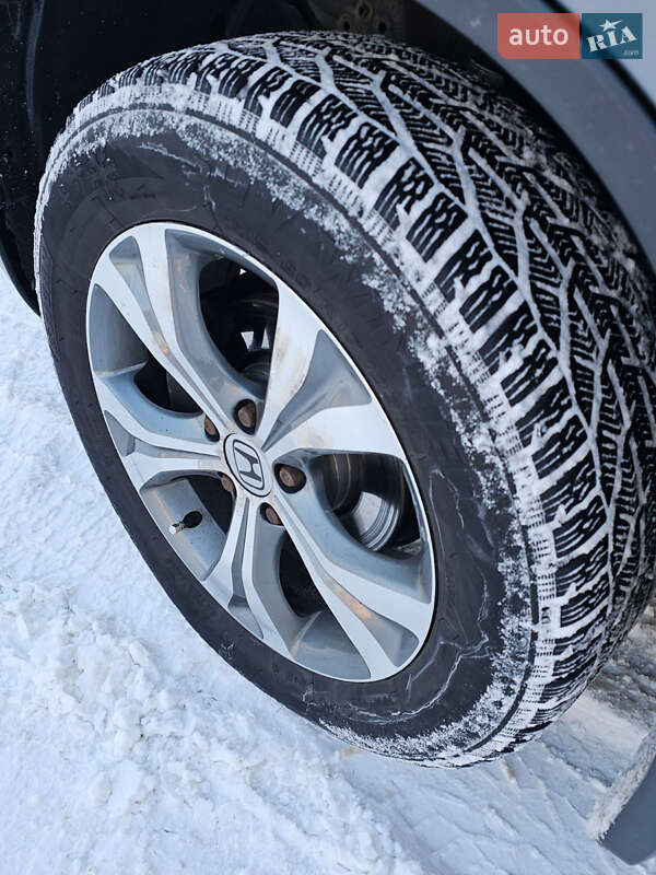 Внедорожник / Кроссовер Honda CR-V 2010 в Киеве