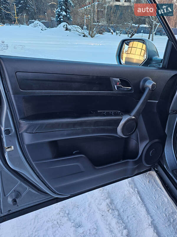 Внедорожник / Кроссовер Honda CR-V 2010 в Киеве