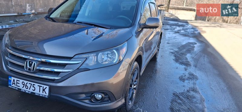 Внедорожник / Кроссовер Honda CR-V 2014 в Днепре