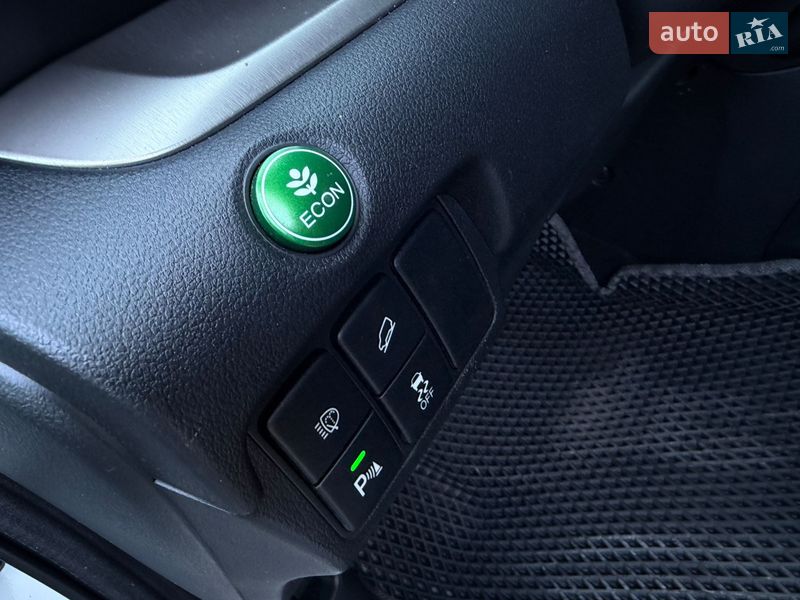 Внедорожник / Кроссовер Honda CR-V 2014 в Дрогобыче фото 27 Внедорожник / Кроссовер Honda CR-V 2014 в Дрогобыче