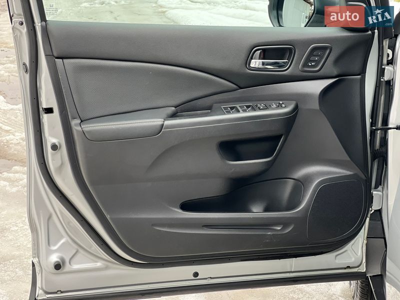 Внедорожник / Кроссовер Honda CR-V 2016 в Ивано-Франковске